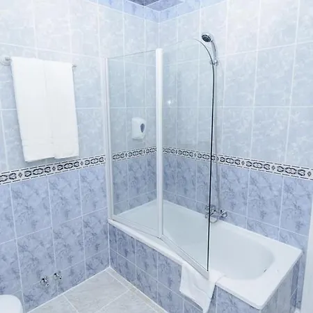 Hotell Hacienda Guadalquivir 2*