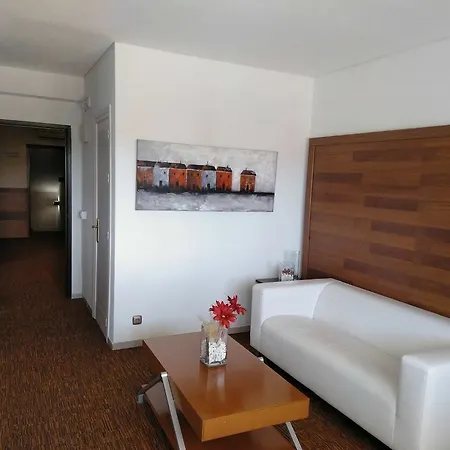 Hotell Hacienda Guadalquivir 2*