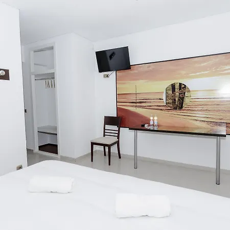 Manjares Hotel